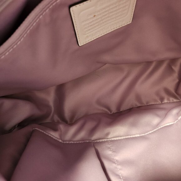 Coach Creme Large Satchel - Picture 14 of 16